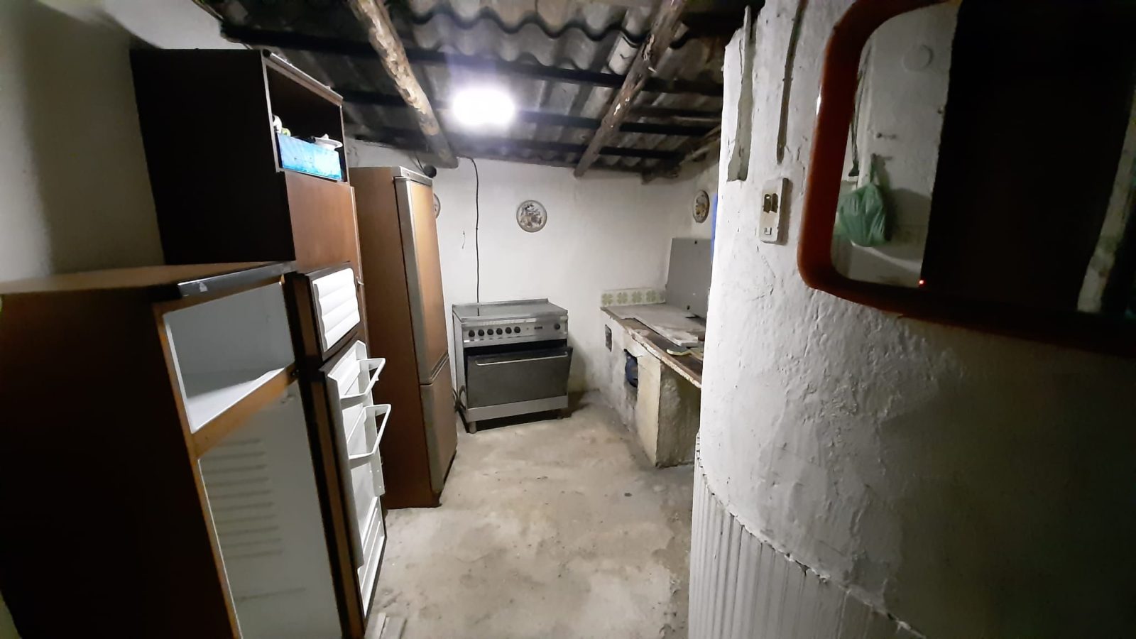Allestiamo il Uasi Camp — Cantiere · vita in camper, diario di Diario di Uasi