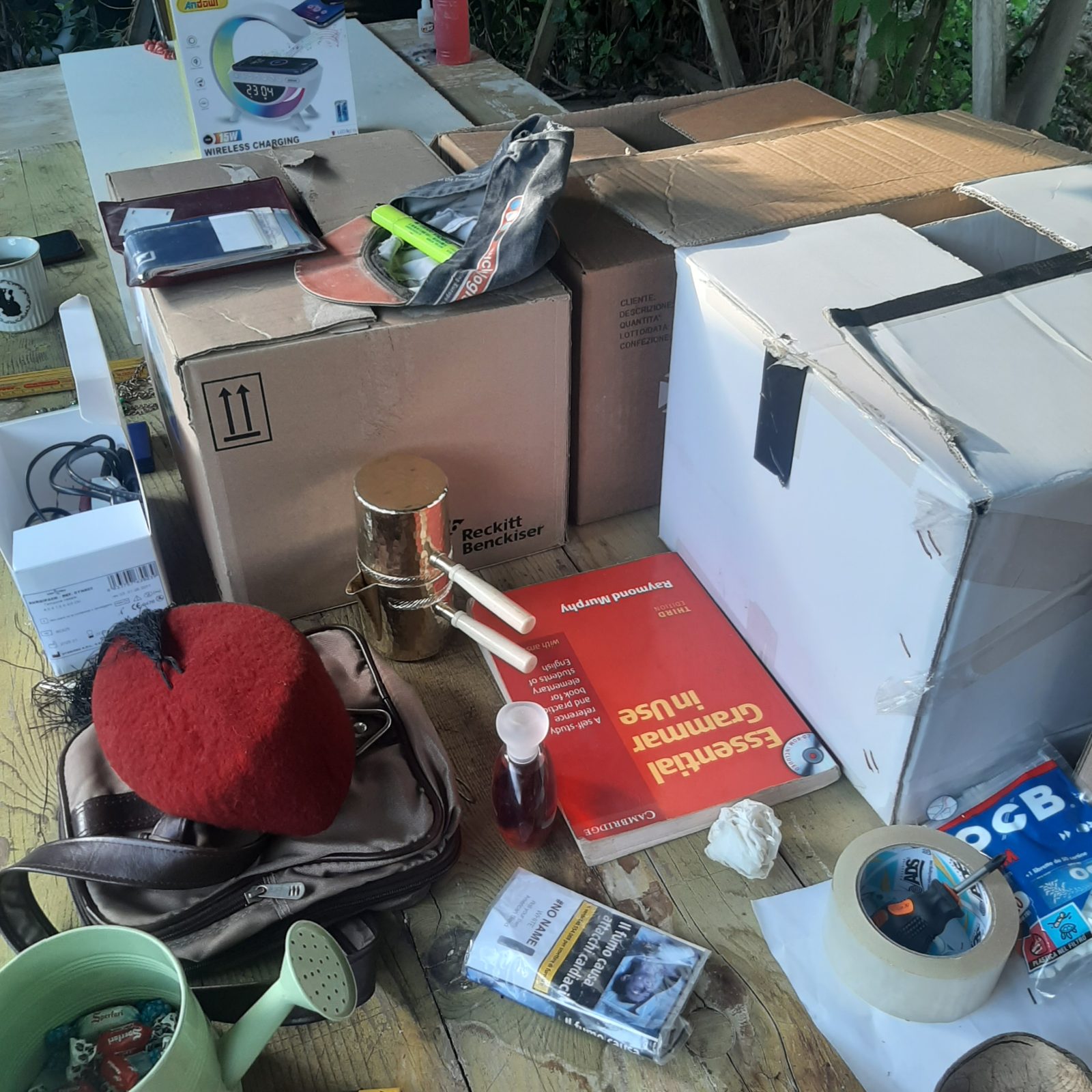 Giornata intensa al Uasi Camp — Cantiere · vita in camper, diario di Diario di Uasi